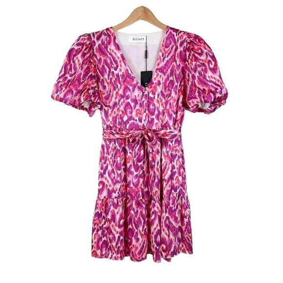 NWT Elliatt Heartfelt Dress Pink - Picture 3 of 12